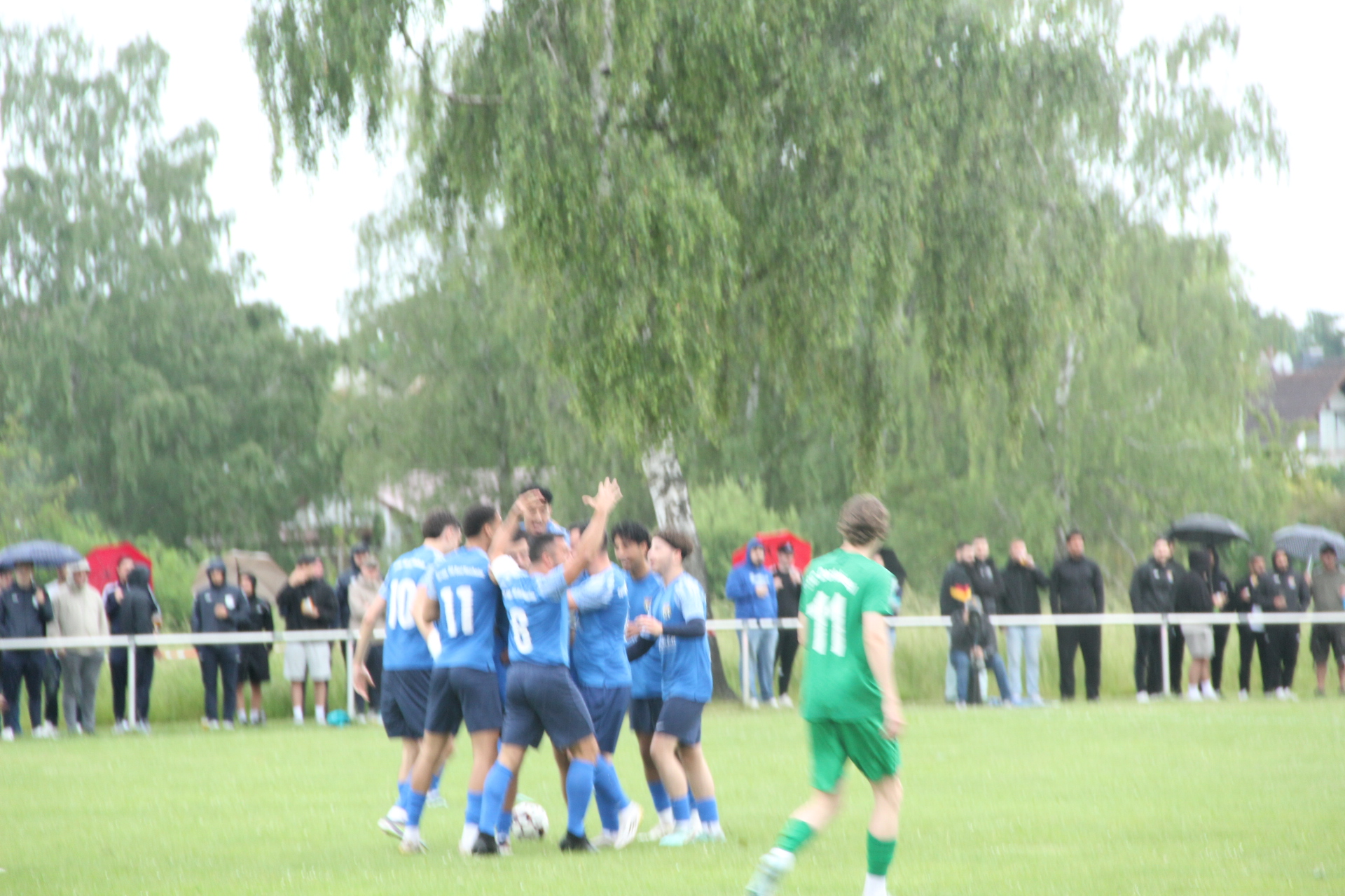 Jubel nach dem Aufstieg – Spvgg 08 Bad Nauheim