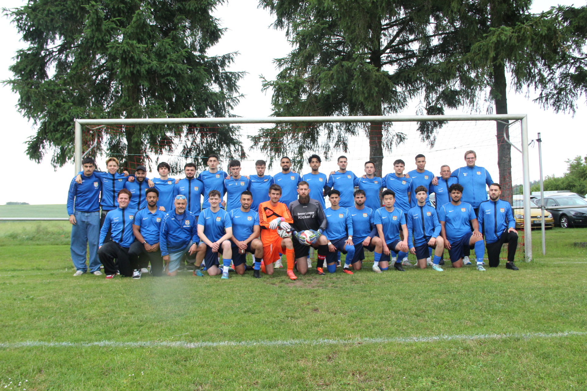 Mannschaftsfoto Herren I der Spielvereinigung 08 Bad Nauheim